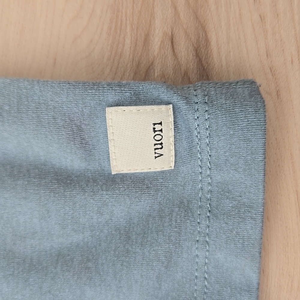 Vuori Women's Halo Performance Crop, Size Small - Picture 2 of 4
